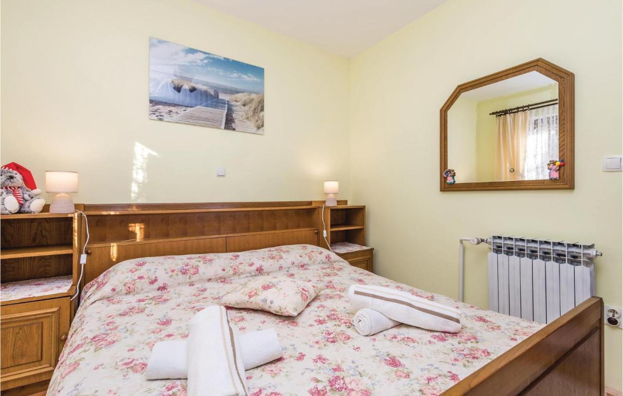 Cozy Apartment In Lovran With Kitchen Dış mekan fotoğraf